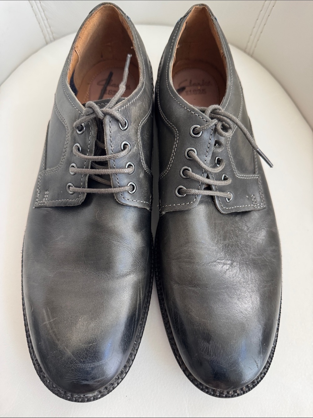 Clarks Men's Black Leather Lace-Up Derbys